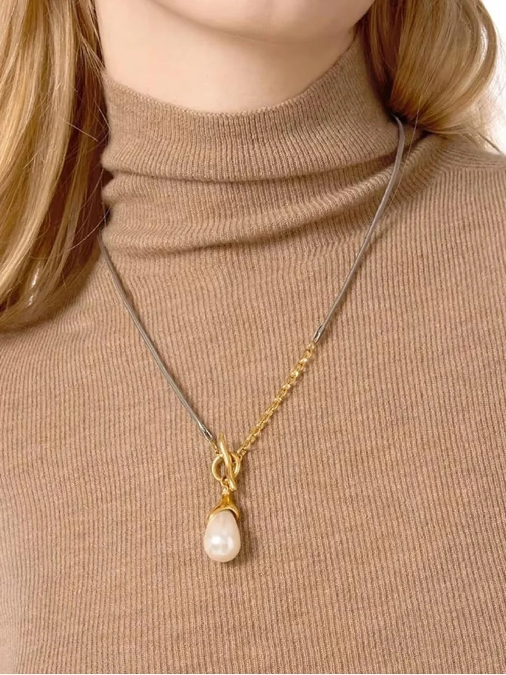 Anthropologie Two-Tone Gold Toggle Necklace with White Teardrop Pearl